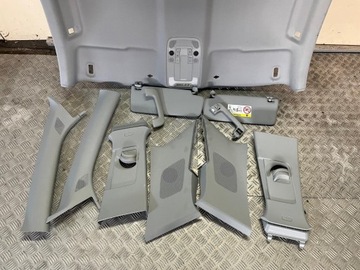 AUDI Q2 LIFT ПОТОЛКА В КОМПЛЕКТЕ СО СТОЙКАМИ 2022 ГОДА