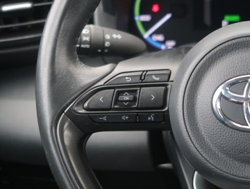 Toyota 2023 Toyota Yaris Cross 1.5 VVT-iE, Salon Polska, zdjęcie 15