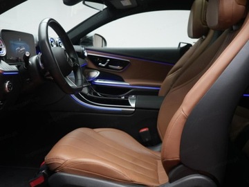 Mercedes CLE Coupe 2.0 300 258KM 2025 MERCEDES-BENZ CLE 300 4-Matic AMG Line 2.0 258KM, zdjęcie 3