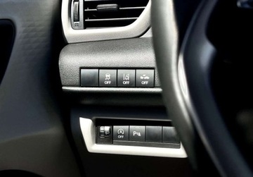 Suzuki Swift VI Hatchback Facelifting 1.2 DualJet SHVS 83KM 2024 Suzuki Swift Premium Plus 1.2 mild Hybrid 5MT Srebrny Auto demonstracyjne, zdjęcie 18