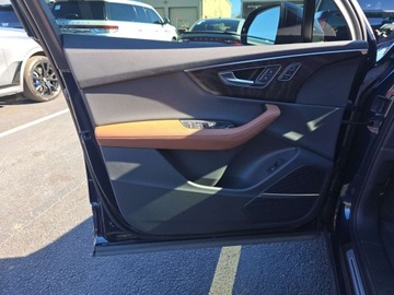 Audi Q7 II 2023 Audi Q7 Prestige 55 Tfsi Quattro 2023 3.0 Benzyna 335KM, zdjęcie 11