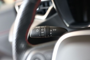 Toyota Corolla XII Hatchback 1.8 Hybrid 122KM 2020 Toyota Corolla 1.8 Hybrid GR Sport 1.8 Hybryda 122KM, zdjęcie 30