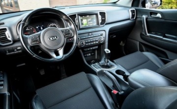 Kia Sportage III SUV Facelifting 1.7 CRDi 115KM 2016 Kia Sportage 1,7 CRDI 115 KM BI-Xenon Nawigacja Kamera asystent 1.7 Diesel, zdjęcie 18