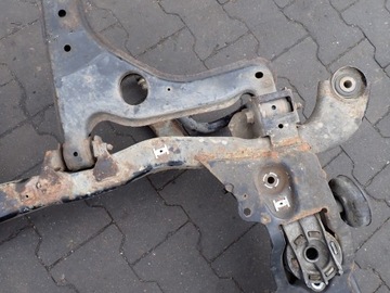 NÁPRAVNICE TRAVERS OPEL ZAFIRA B 1.9 CDTI 06R