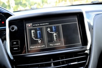 Peugeot 2008 I SUV Facelifting 1.2 PureTech 110KM 2016 Peugeot 2008 1,2 Benzyna 110Km Ledy Skóra Navi, zdjęcie 30