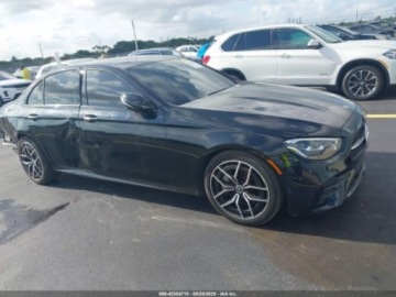 Mercedes Klasa E W213 2022 Mercedes-Benz Klasa E 350 2022 2.0l 2.0 Benzyna 255KM, zdjęcie 7