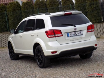 Fiat Freemont 2.0 Multijet II 16v 170KM 2015 Fiat Freemont BLACK CODE 170KM Navi Kamera Skora 7m 2.0 Diesel 170KM, zdjęcie 8