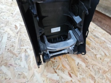 PODŁOKIETNIK VW GOLF VII 7 MATERIAŁ USB