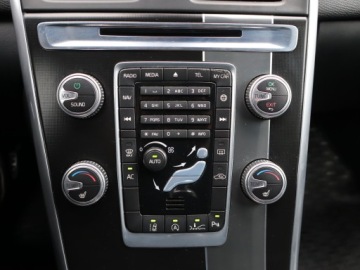 Volvo XC60 I SUV Facelifting 2.0 D3 DRIVE-E 150KM 2015 Volvo XC60 D3, Skóra, Navi, Klima, Klimatronic, zdjęcie 12