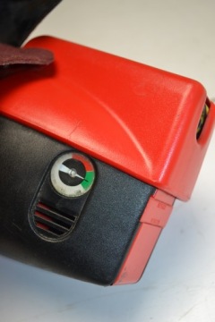 Огнетушитель Mercedes R129 SL W124 Gloria 2,4 кг Ориг.