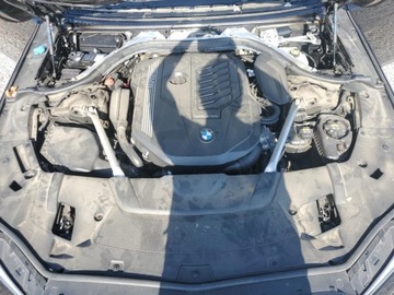 BMW Seria 7 G70 2022 BMW Seria 7 740i 2022 3.0l 3.0 Benzyna 335KM, zdjęcie 6