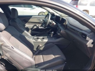 Ford Mustang VI 2024 Ford Mustang Gt Fastback 2024 5.0 Benzyna 480KM, zdjęcie 9
