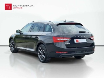Skoda Superb III Kombi Facelifting 2.0 TDI SCR 150KM 2023 Skoda Superb Style Faktura VATkameraAlcantara 2.0 Diesel 150KM, zdjęcie 2