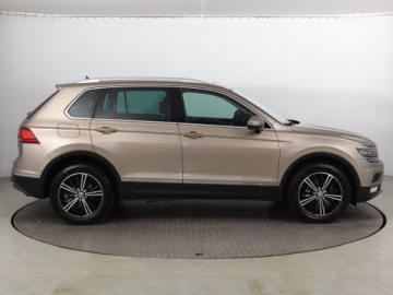 Volkswagen Tiguan I SUV Facelifting 2.0 TDI BlueMotion Technology 150KM 2016 VW Tiguan 2.0 TDI, Salon Polska, Serwis ASO, 4X4, zdjęcie 5
