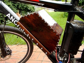 АККУМУЛЯТОР ДЛЯ ЭЛЕКТРОВЕЛОСИПЕДА SWIFT 250ВТ 36В