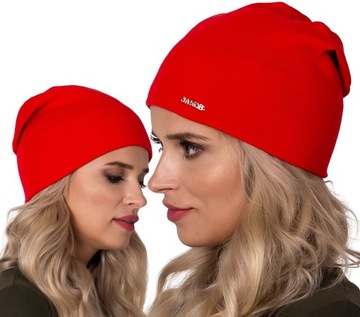 CZAPKA damska jesienno zimowa podpinana J6