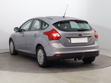 Ford Focus III Hatchback 5d facelifting 1.0 EcoBoost 100KM 2014 Ford Focus 1.0 EcoBoost, Navi, Klima, Tempomat, zdjęcie 3