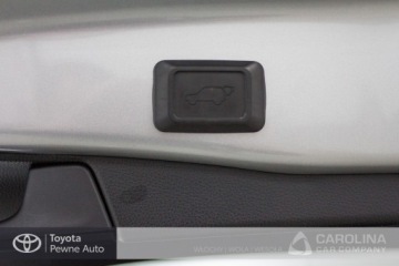 Toyota RAV4 V SUV 2.5 Hybrid Dynamic Force 218KM 2022 Toyota RAV4 V (2018-) 2.5 Hybrid Selection 4x2, zdjęcie 17