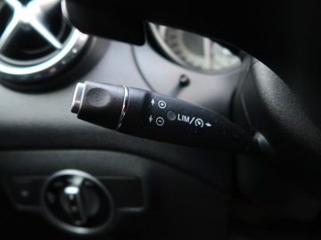 Mercedes GLA I Off-roader 2.1 220 CDI 170KM 2014 Mercedes GLA GLA 220 CDI 4MATIC, 167 KM, 4X4, zdjęcie 20