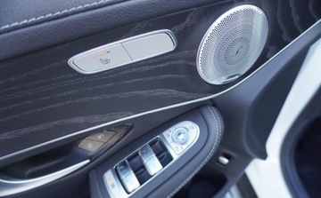 Mercedes GLC C253 SUV 2.0 250 211KM 2018 Mercedes-Benz GLC Bezwypadkowy Serwisowany 1-Wlasciciel Navi Kamera360 HUD, zdjęcie 25