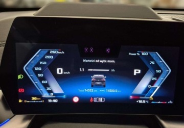 BMW X2 U10 SUV M 2.0 M35i 300KM 2025 BMW X2 Hak Holowniczy l Adaptacyjny LED l HarmanKardon l VAT23 2.0 301KM, zdjęcie 10