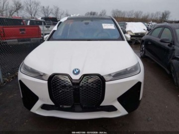 BMW iX 2024 BMW iX xDrive50 2024 Elektryczny 516KM, zdjęcie 7