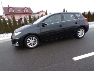 Toyota Auris II Touring Sports D-4D 125 124KM 2013 TOYOTA AURIS 2.0 D4D Z NIEMIEC NAVI ALU SKÓRA, zdjęcie 2