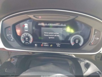 Audi A8 D5 2023 Audi A8 L 55 Tfsi Quattro Tiptronic 2023 3.0 Benzyna 335KM, zdjęcie 10
