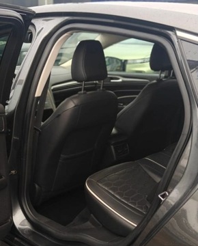 Ford Mondeo V Sedan Facelifting 2.0 EcoBlue 190KM 2019 Ford Mondeo Salon Polska VIGNALE black edition Klapa elektryczna Kamera CE, zdjęcie 23