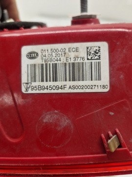 PORSCHE MACAN 14- SVĚTLO PRAVÝ ZADNÍ PRAVÁ LED EVROPA W KRYT 95B945094F