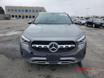 Mercedes GLA II 2021 Mercedes-Benz GLA 2021 r., 2,0L GLA 250 4 MATIC 2.0 Benzyna 221KM, zdjęcie 1