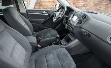 Volkswagen Tiguan I SUV Facelifting 2.0 TDI CR DPF BlueMotion 140KM 2013 Volkswagen Tiguan 2.0TDI 140KM Lift Navi Alcantara Alu Pdc Hak Serwis Gwar, zdjęcie 27