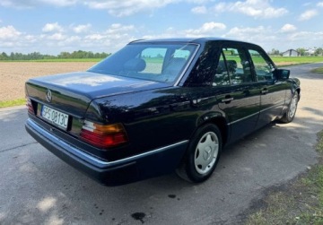 Mercedes W124 Kombi 3.0 D 109KM 1992 Mercedes-Benz W124 (1984-1993) 3.0 Diesel 110KM, zdjęcie 5
