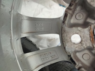 HYUNDAI I30 III 17R- RÁFKY Z PNEUMATIKA ČIDLA 15 PALCŮ 52910-G4100