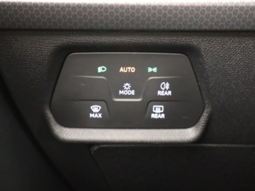 Seat Leon IV Hatchback 1.0 EcoTSI 110KM 2021 Seat Leon 1.0 TSI, Salon Polska, Klima, zdjęcie 17