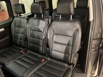 Peugeot Traveller Van 2017 Peugeot Traveller 2.0 BlueHDi Long Active Peugeot, zdjęcie 10