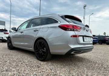 Hyundai i30 III Wagon Facelifting 1.5 T-GDI 48V 160KM 2022 Hyundai i30 1.5T-gdi 160Ps FULL LED Navi Kamera Extra stan 1.5 Benzyna, zdjęcie 26