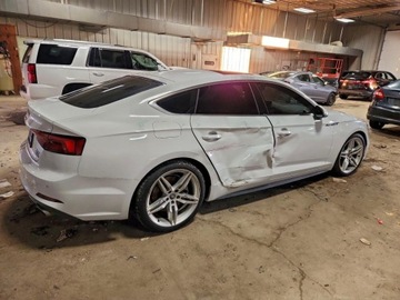 Audi A5 F5 2018 Audi A5 Limousine 2018 AUDI A5 PREMIUM PLUS S-LINE 2.0 Benzyna 261KM, zdjęcie 2