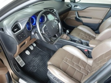 DS 4 I Hatchback (Citroen) 2.0 HDi 163KM 2012 Citroen DS4 2.0 HDi 163KM/Beżowe, zdjęcie 11