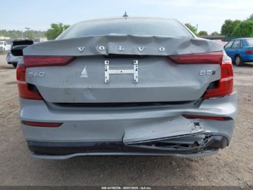 Volvo S60 III 2024 Volvo S60 B5 2024, od ubezpieczalni 2.0 Benzyna 247KM, zdjęcie 5