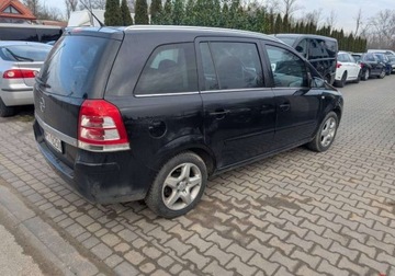 Opel Zafira B 1.8 ECOTEC 140KM 2009 Opel Zafira Opel Zafira 7-osobowa 1.8 16V 2009 Bogata wersja Bezwypadk, zdjęcie 3