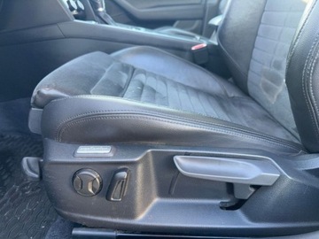 Volkswagen Passat B8 Limousine 1.8 TSI BlueMotion Technology 180KM 2017 Volkswagen Passat 1.8TSI 180KM DSG Highline LED SalonPolska,SerwisASO,Supe, zdjęcie 24