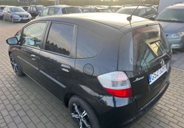 Honda Jazz III 1.2 i-VTEC 90KM 2011 Honda Jazz 1.2Benz.90KM Klima AluNowe Opony Kurtyny ESP Faktura Gwarancja, zdjęcie 27