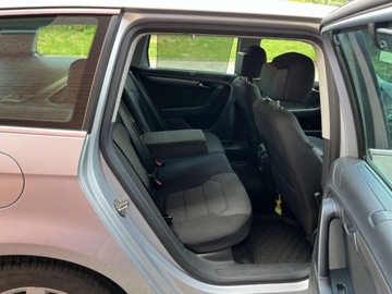 Volkswagen Passat B7 Variant 2.0 TDI CR DPF BlueMotion 140KM 2014 Volkswagen Passat Variant 2.0 diesel 140 KM automat zarej w PL ksiazka, zdjęcie 21