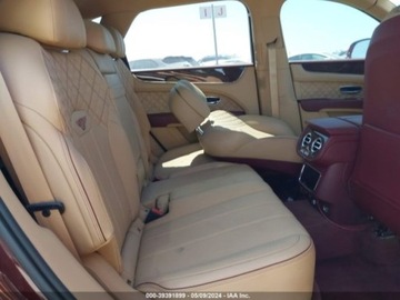 Bentley Bentayga 2021 Bentley Bentayga 2021 Bentley Bentayga V8 AWD 4.0 Benzyna 542KM, zdjęcie 9