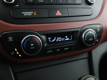 Hyundai i10 II Hatchback 1.25 MPI 87KM 2016 Hyundai i10 automat 87KM Style półskóra klima, zdjęcie 23