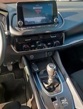 Nissan Qashqai III Crossover 1.3 DIG-T MHEV 140KM 2022 Nissan Qashqai Benzyna, zdjęcie 9