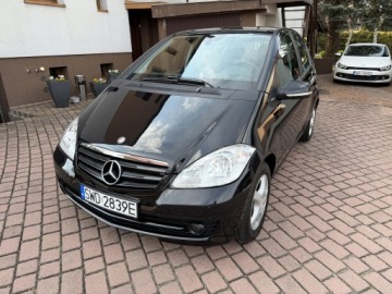Mercedes Klasa A W169 Coupe 1.5 160 95KM 2010 Mercedes A-Klasa ELEGANCE Tylko158tyśkm! 1WŁ 2010 KLIMA 1.5 Prosta Benzyna, zdjęcie 1