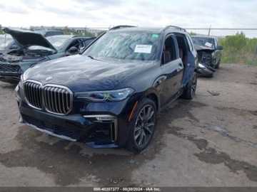 BMW X7 2020 BMW X7 2020 BMW X7 M50I 4.4 Benzyna 523KM, zdjęcie 2