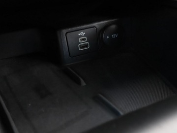 Ford Kuga III SUV Plug-In 2.5 Hybrid 190KM 2022 Ford Kuga HEV skóra/alcantara full LED navi, zdjęcie 27